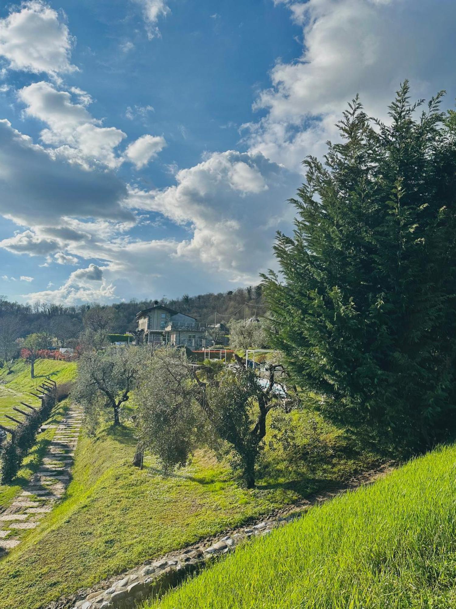 Holiday Home Sovenigo Puegnago Exteriér fotografie